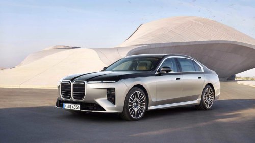 BMW unveils redesigned 7 series sedan with updated tech, power, and design