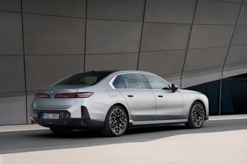 BMW, BMW muestra en Pekín su nuevo y tecnológico Serie 7, la berlina que usará Florentino Pérez