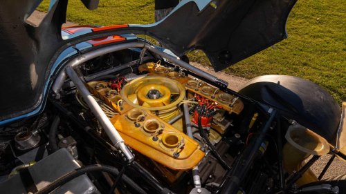 The flat-six engine that defined an entire brand