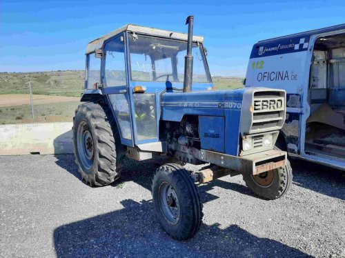 Ojo a esta subasta masiva de coches del Ayuntamiento de Madrid: hay muchos chollos, pero cuidado con estos detalles
