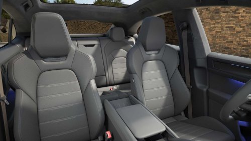 Porsche, Porsche Cayenne, Porsche Cayenne Coupe, 2026 Porsche Cayenne Coupe electric interior and exterior picture gallery