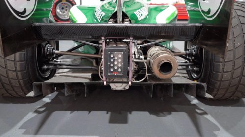 Photos: Electrician reconstructs crashed Formula 1 car wreckage into track-ready beast