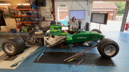 Photos: Electrician reconstructs crashed Formula 1 car wreckage into track-ready beast