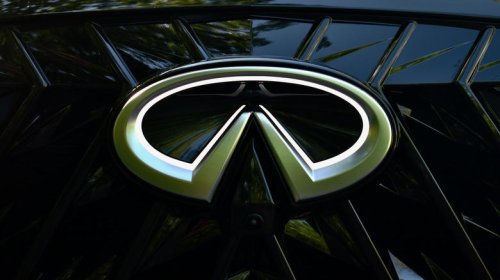 Infiniti, Infiniti's 2027 QX65 looks the part, but nostalgia can't hide how it drives