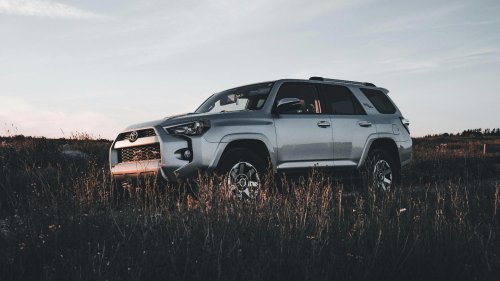 10 reasons the Toyota 4Runner is so criticized &amp; 10 reasons it's loved