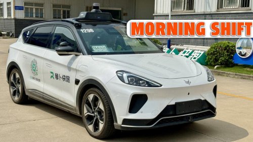 China pauses all self-driving permits after outage