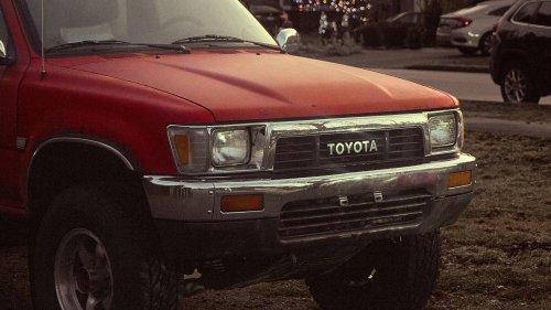 10 reasons the Toyota 4Runner is so criticized &amp; 10 reasons it's loved
