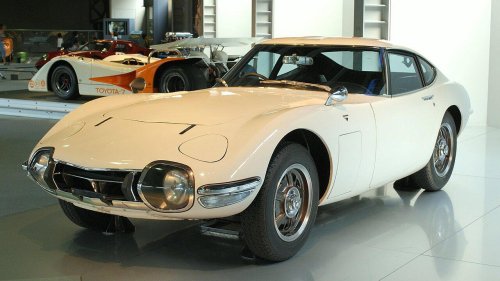 10 classic cars that most drivers have never seen in person