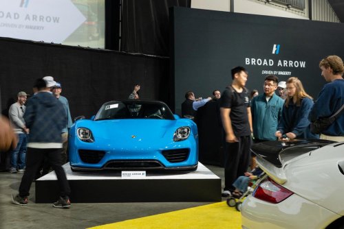 Air/water Porsche show was more elemental than Lüftgekuhlt