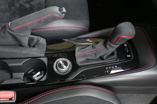トヨタ「GRカローラ」の最新型は一般人でも楽しめる? 25式後期モデルに試乗