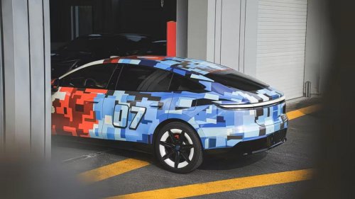 MG, Tesla, MG muestra el MG7 camuflado: ¿puede su sistema R7 competir con el FSD de Tesla?