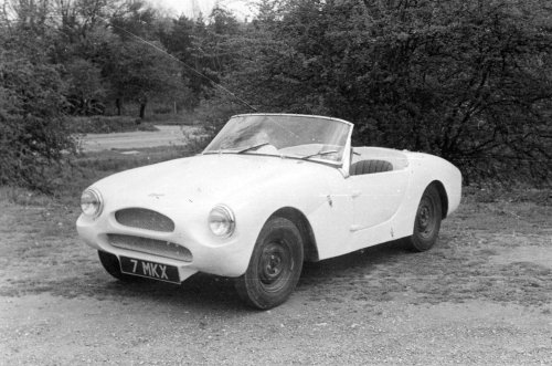 Los coches inesperados propulsados por motores Ford
