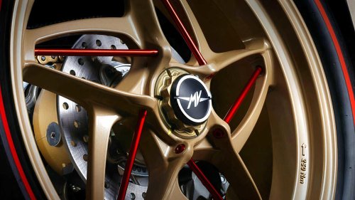 The performance bike that feels like art in motion