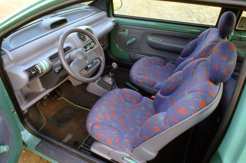 Coches de los años 90 que puedes comprar hoy a un precio de ganga