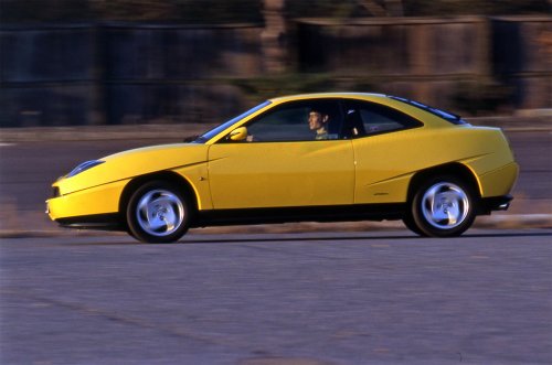 Coches de los años 90 que puedes comprar hoy a un precio de ganga