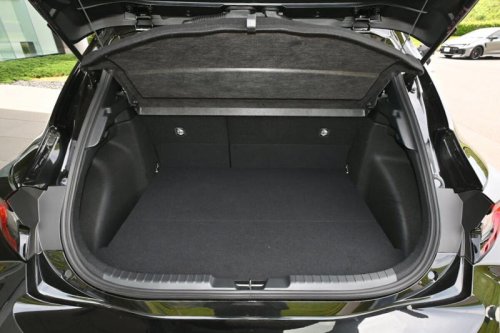 トヨタ「GRカローラ」の最新型は一般人でも楽しめる? 25式後期モデルに試乗