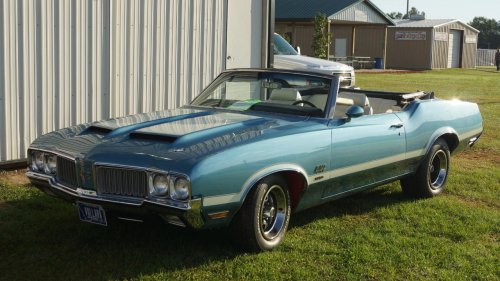 10 rare cars that slipped through production unnoticed