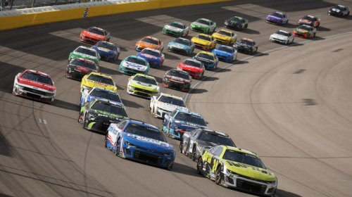 What kind of transmission does NASCAR use and why is it special?