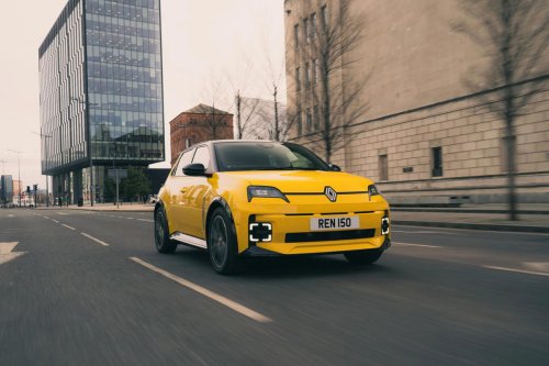 Renault añade esta útil función al Renault 5 E-Tech, pero no está disponible en todas las versiones
