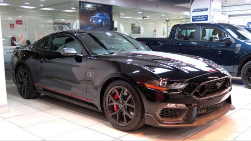 10 current-generation muscle cars that pushed factory horsepower into insane territory