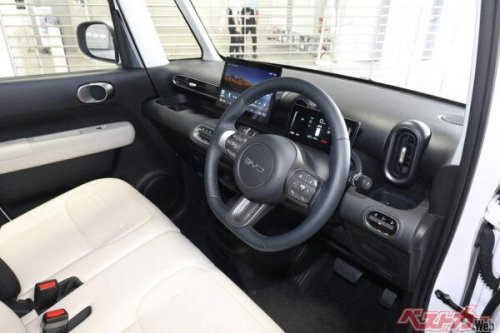 国産軽自動車大ピンチ? 装備も質感もレベチって本当か? 市販直前BYD新型ラッコ徹底チェック