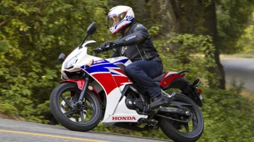 5 lightweight motorcycles that happen to be great for long distances