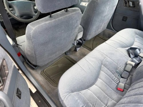 At $2,700, is this 1995 Olds Cutlass Supreme a cut above?