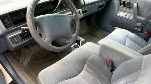 At $2,700, is this 1995 Olds Cutlass Supreme a cut above?