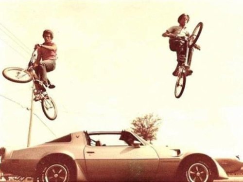 26 tire-smoking pics featuring '60s &amp; '70s classic muscle