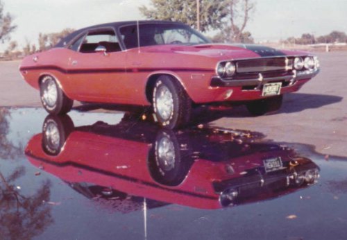 26 tire-smoking pics featuring '60s &amp; '70s classic muscle