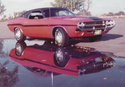 26 tire-smoking pics featuring '60s &amp; '70s classic muscle