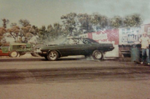26 tire-smoking pics featuring '60s &amp; '70s classic muscle