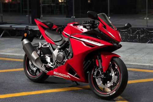 【現地価格は約103万円!】ホンダ「CBR500R FOUR」価格＆スペック発表!国内向け400にも期待!