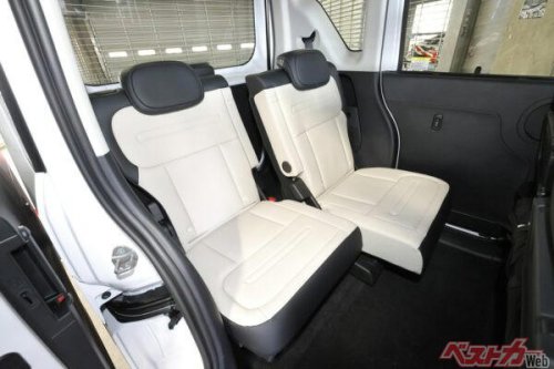 国産軽自動車大ピンチ? 装備も質感もレベチって本当か? 市販直前BYD新型ラッコ徹底チェック