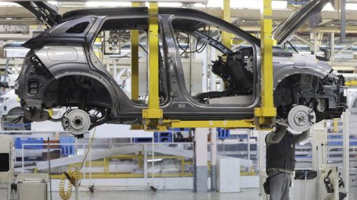 Renault, Las fábricas españolas de Renault se juegan su futuro: Turquía y Marruecos esperan acontecimientos