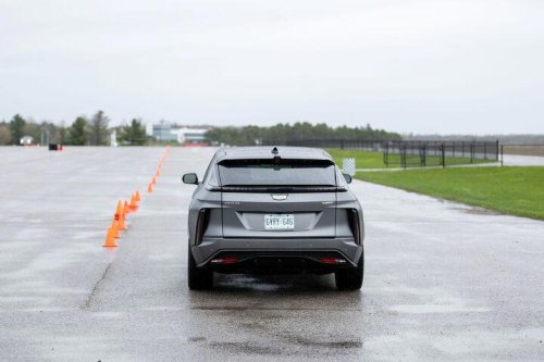 Cadillac, Here's what launching a 682 hp Cadillac Escalade-V is really like
