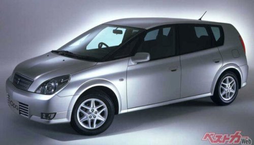 ハリアーさえいなければ、ルネッサの悲哀! 記録よりも記憶に残る「初代のみで消えた」クルマたちイッキ見