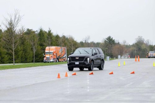 Cadillac, Here's what launching a 682 hp Cadillac Escalade-V is really like