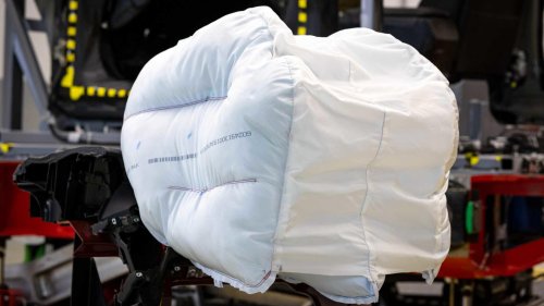GM's Game-Changing Airbag Was Seven Years Ahead Of It's Time