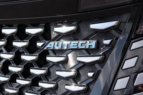 日産の新型「エルグランド」はAUTECHでどう変わる? 実車で確認