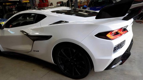 C8 Corvette ZR1 gets F1-style exhaust for Pikes Peak run