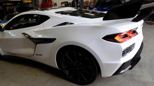 C8 Corvette ZR1 gets F1-style exhaust for Pikes Peak run