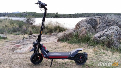 Fuimos con el Segway ZT3 Pro E hasta donde no debería llegar y pidió más. ¿La razón? No sabe que es un patinete