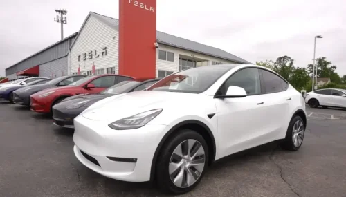 US man spent $200,000 on four Teslas and ended up losing huge amount when he sold two of his Model 3 cars