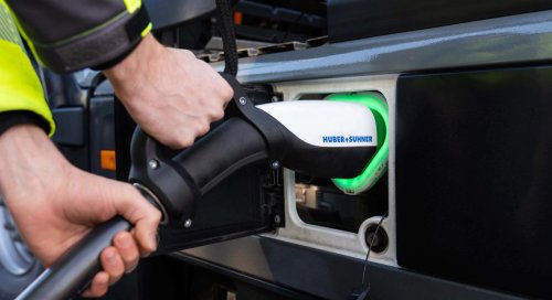 Citroën, El primer camión eléctrico para transportar coches: muy pronto los coches eléctricos serán trasladados por otros eléctricos