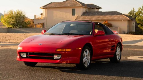 9 Mid-Engine Classics Real Sports Car Insiders Quietly Hunt