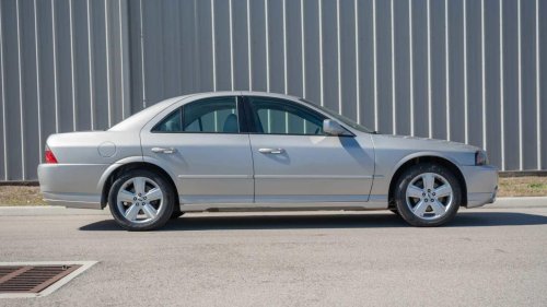 Lincoln, Cadillac, The Lincoln that was basically a Cadillac killer nobody remembers
