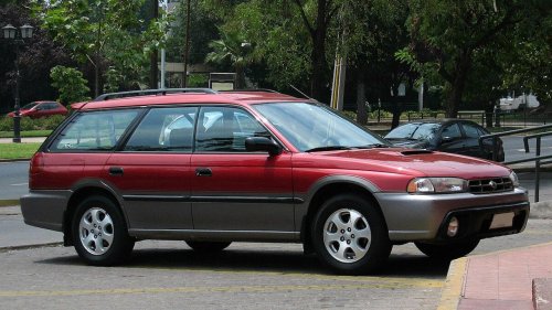 7 vehicles from the 1990s that still won’t quit