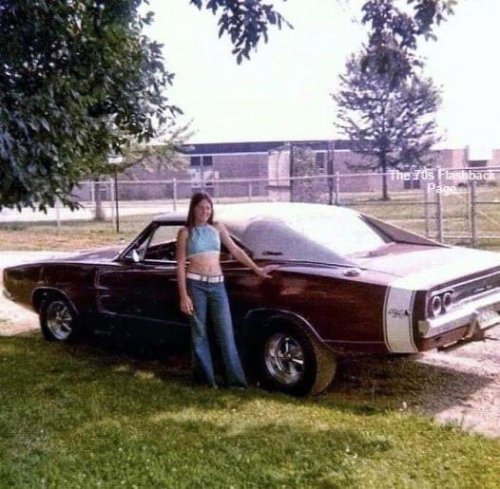 20 smokin’ muscle cars and their top speeds