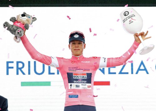 Magnier se hace grande: “Voy a disfrutar la maglia rosa”